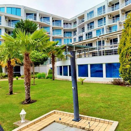 Design Studio In Atlantis Resort&Spa, Burgas Airport Luaran gambar