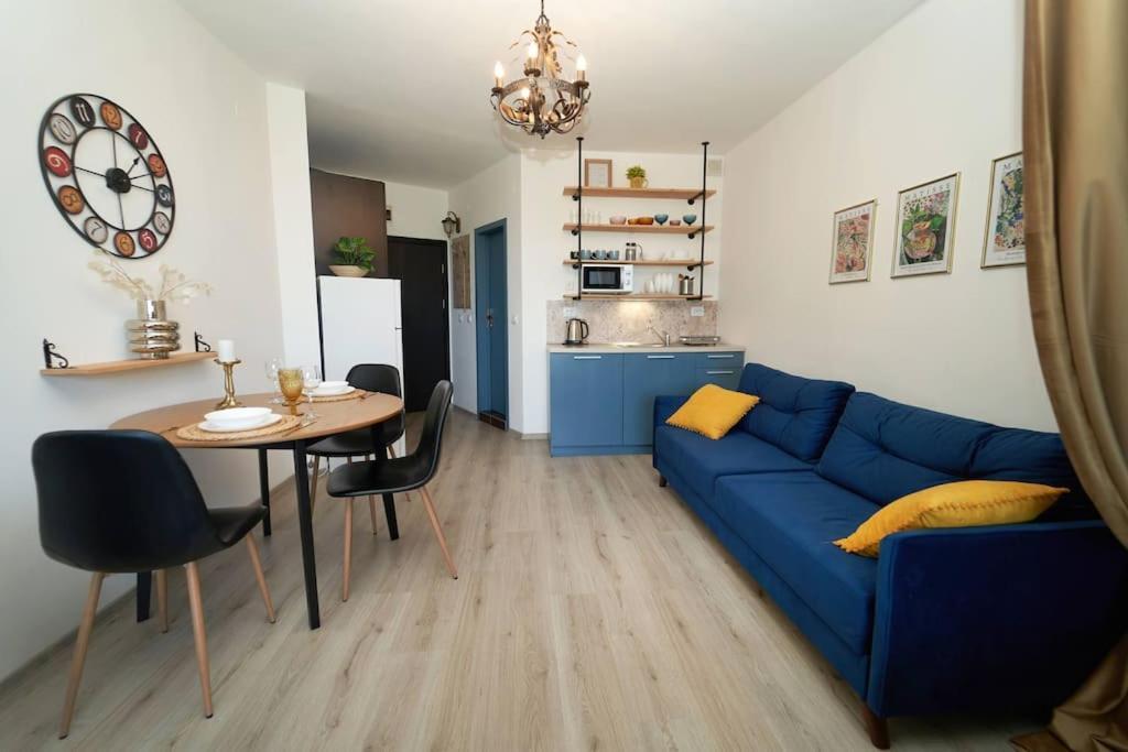Design Studio In Atlantis Resort&Spa, Burgas Airport Luaran gambar