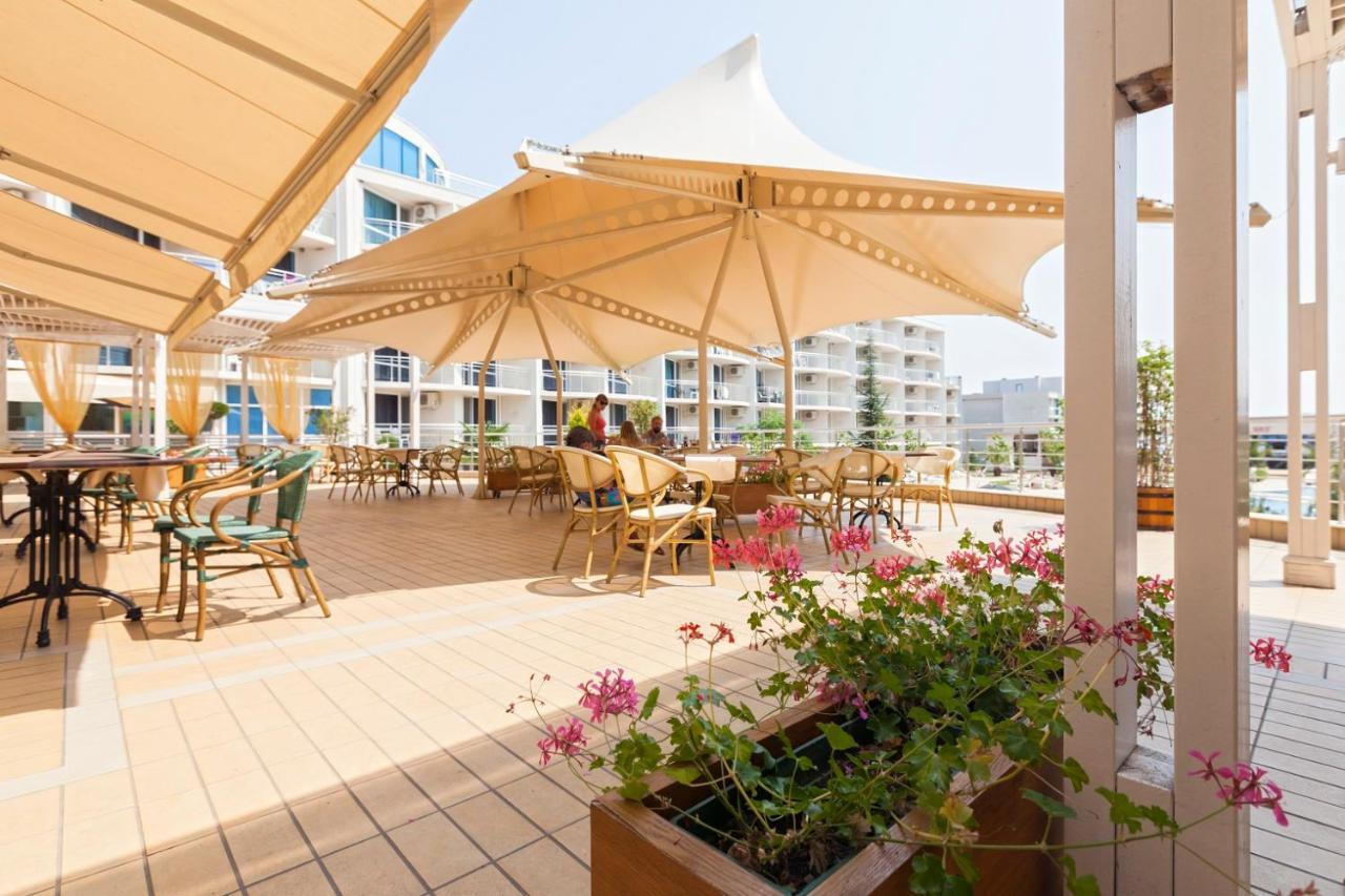 Design Studio In Atlantis Resort&Spa, Burgas Airport Luaran gambar