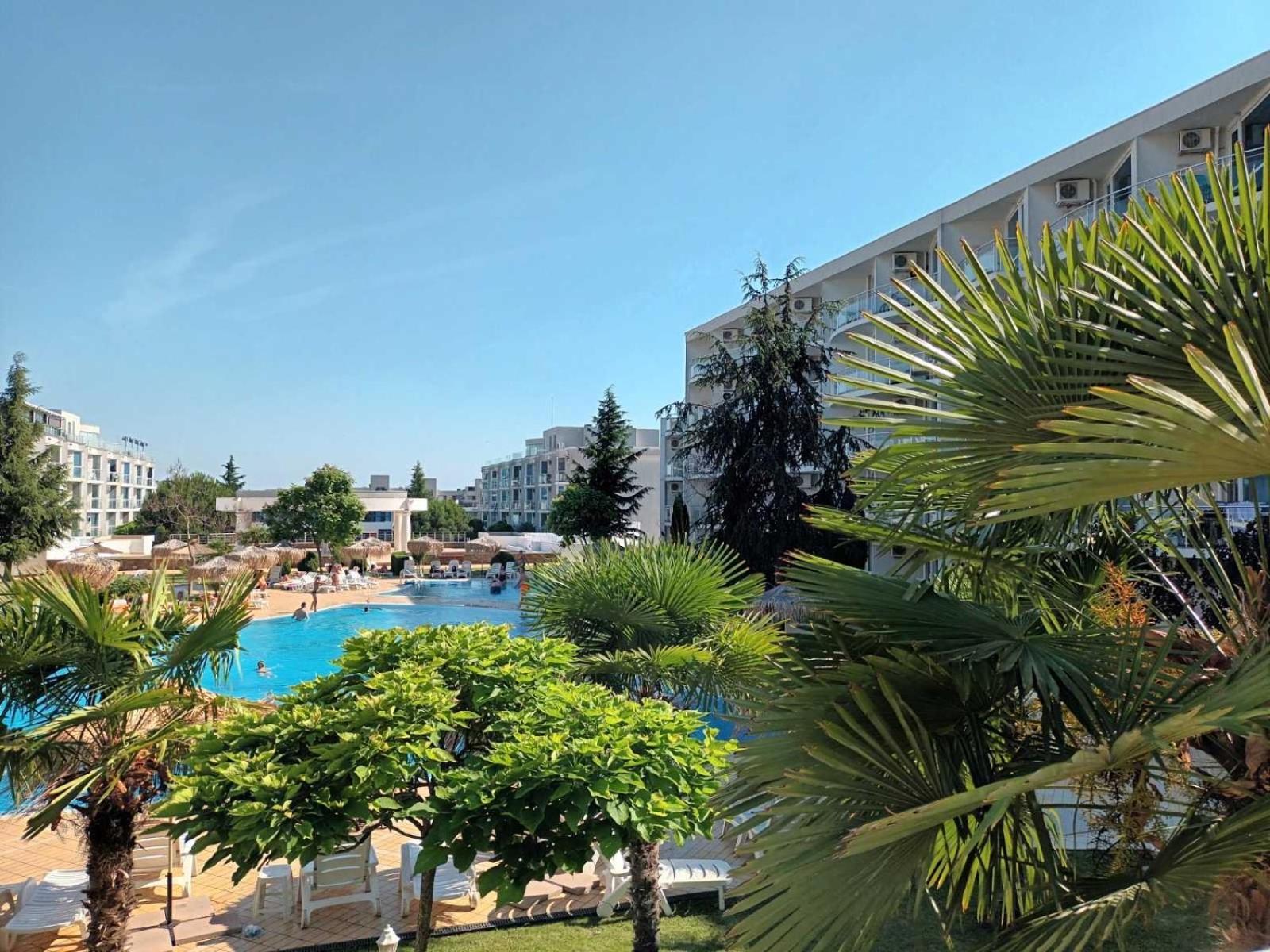 Design Studio In Atlantis Resort&Spa, Burgas Airport Luaran gambar